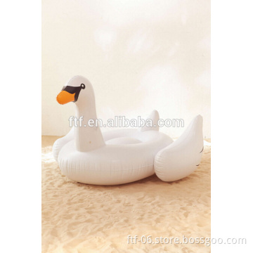 2016 Inflatable swan